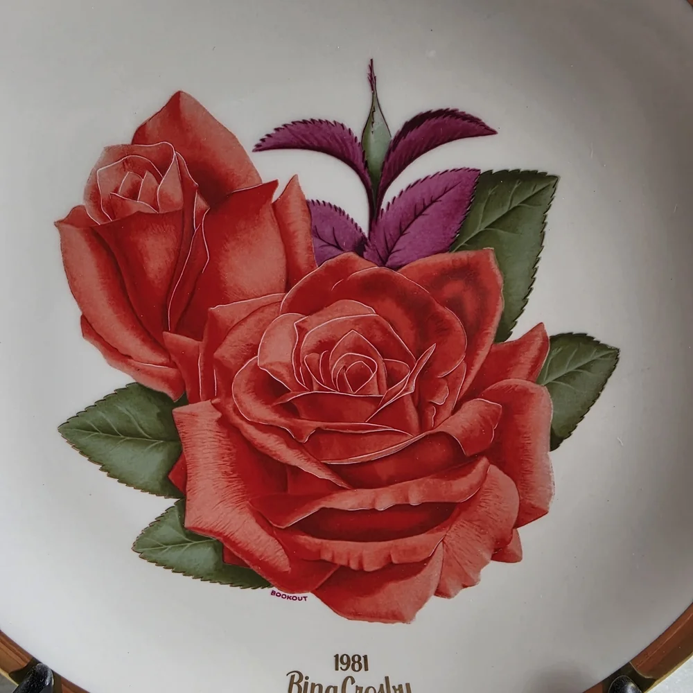 Vintage Bing Crosby 1981 Red Rose Decorative Wall Plate.